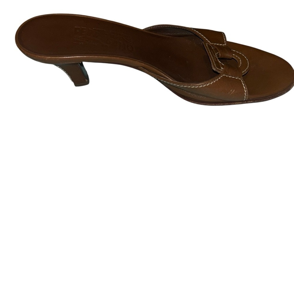 Salvatore Ferragamo Fibula Brown Leather Open Toe Shoe sandals slides size 8B